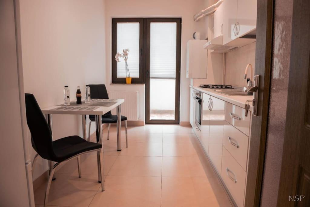 Apartament Zona Coresi Mall Braszów Zewnętrze zdjęcie